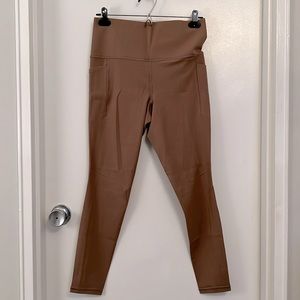 Athleta Salutation Stash Tight